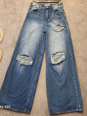 Almost Famous Distressed Wide-Leg Jeans in Medium Blue Wash